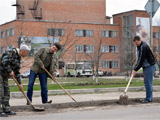 Генеральная уборка города продолжается