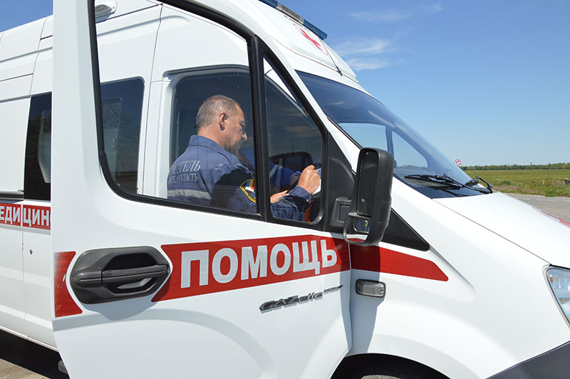 В Семикаракорске прошли учения по спасению пострадавших в дорожном - транспортном происшествии 